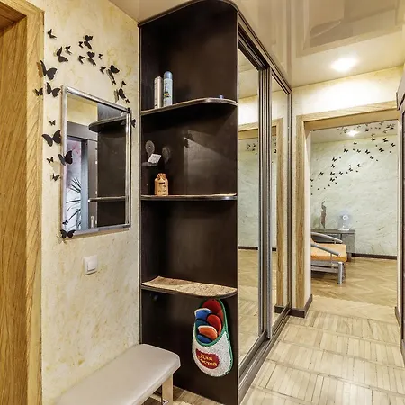 Apartment House On Bogdanovicha 66 *